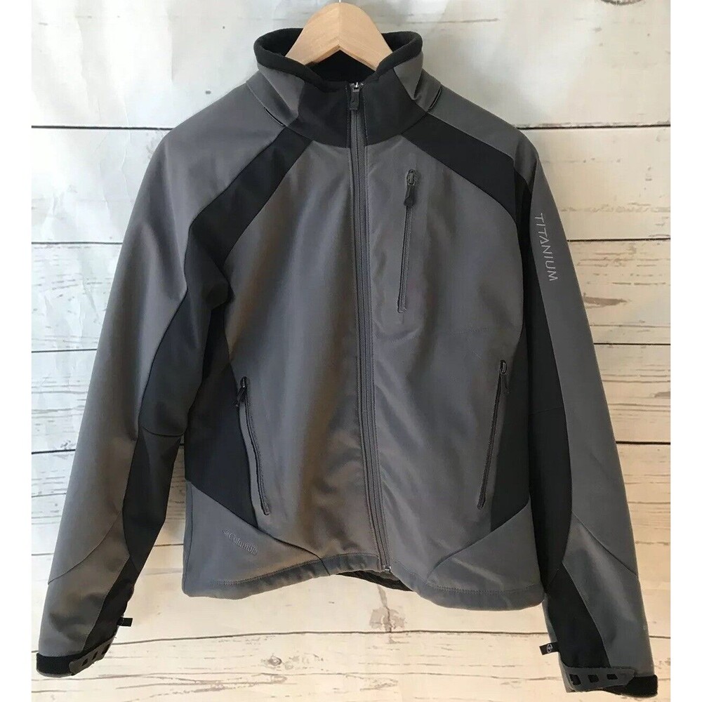 Columbia Omni-Tech Titanium Jacket Coat Gray and Black  women's M Nylon Fleece